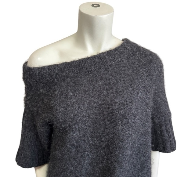 JARBO alpaca merino sweater deconstructed asymmetrical gray off shoulder medium - Picture 3 of 17
